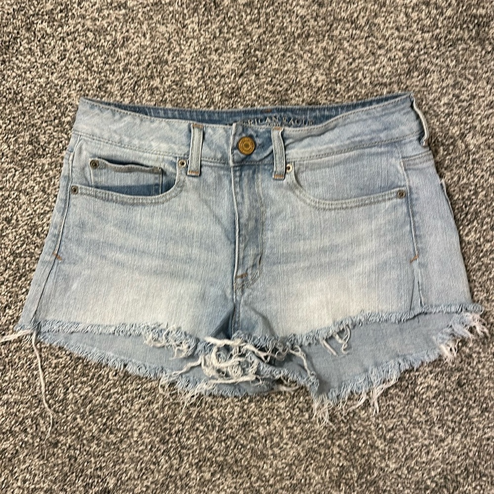 American Eagle Frayed Edge Denim Shorts, Size 10
